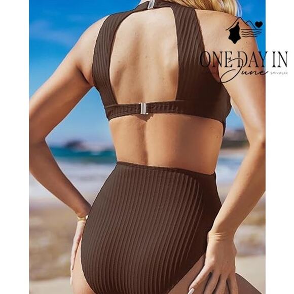 Cupshe Textured Cut Out High Neck One Piece Swimsuit Size L - Picture 2 of 7